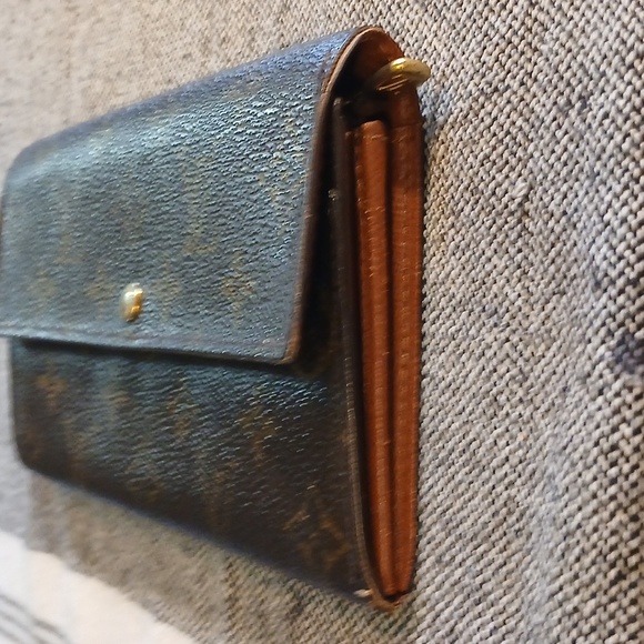 Authentic Louis Vuittom Monogram Portefeiulle Brown Wallet - Picture 3 of 14